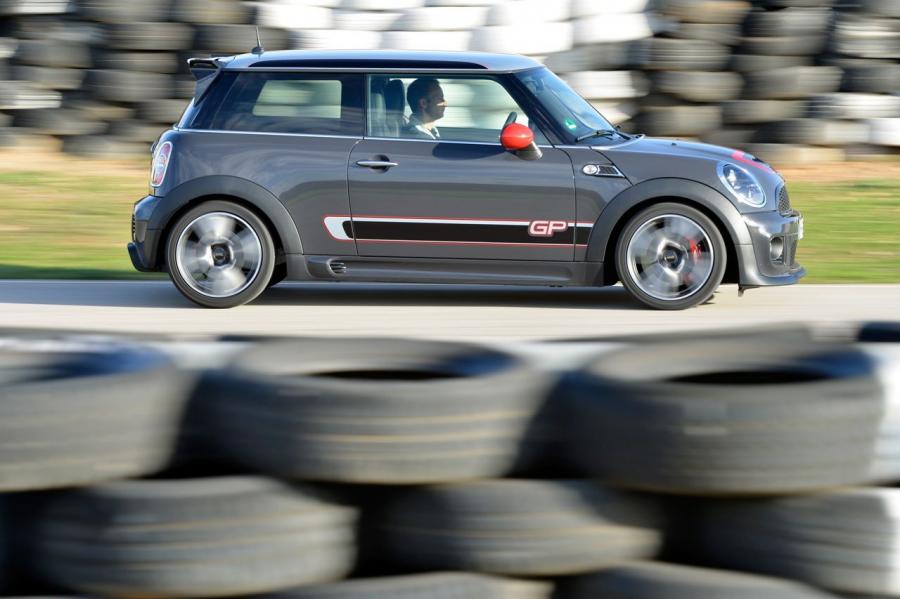  Mini Cooper GP JCW 2014 года  (фото 70 из 92)